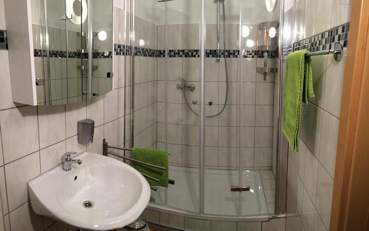 Franky House Am Nuerburgring Bed & Breakfast Quiddelbach Exterior photo