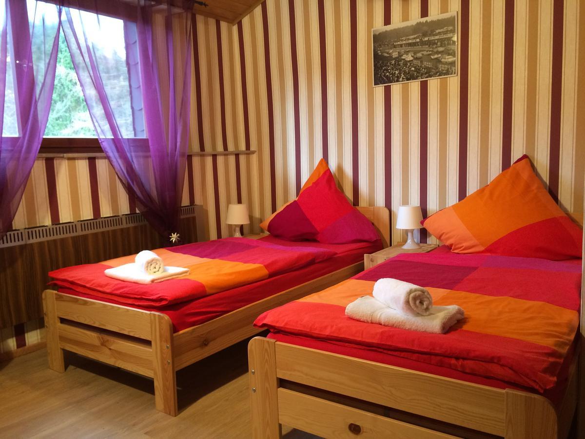 Franky House Am Nuerburgring Bed & Breakfast Quiddelbach Exterior photo