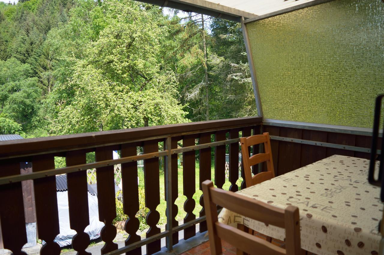 Franky House Am Nuerburgring Bed & Breakfast Quiddelbach Exterior photo